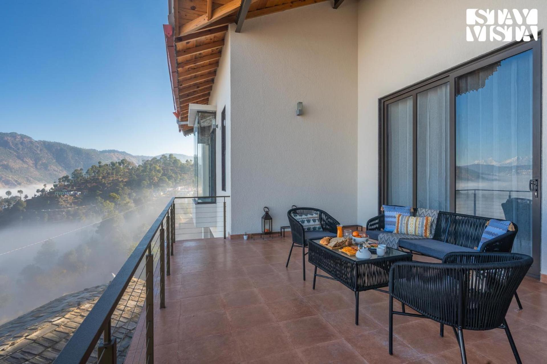 Stayvista At Amulyam Villa With Lawn & Bonfire Mukteshwar Exterior foto